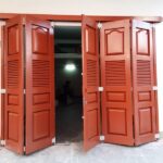 Pintu Garasi Lipat | Treesdoor, Wina, SS, Grant